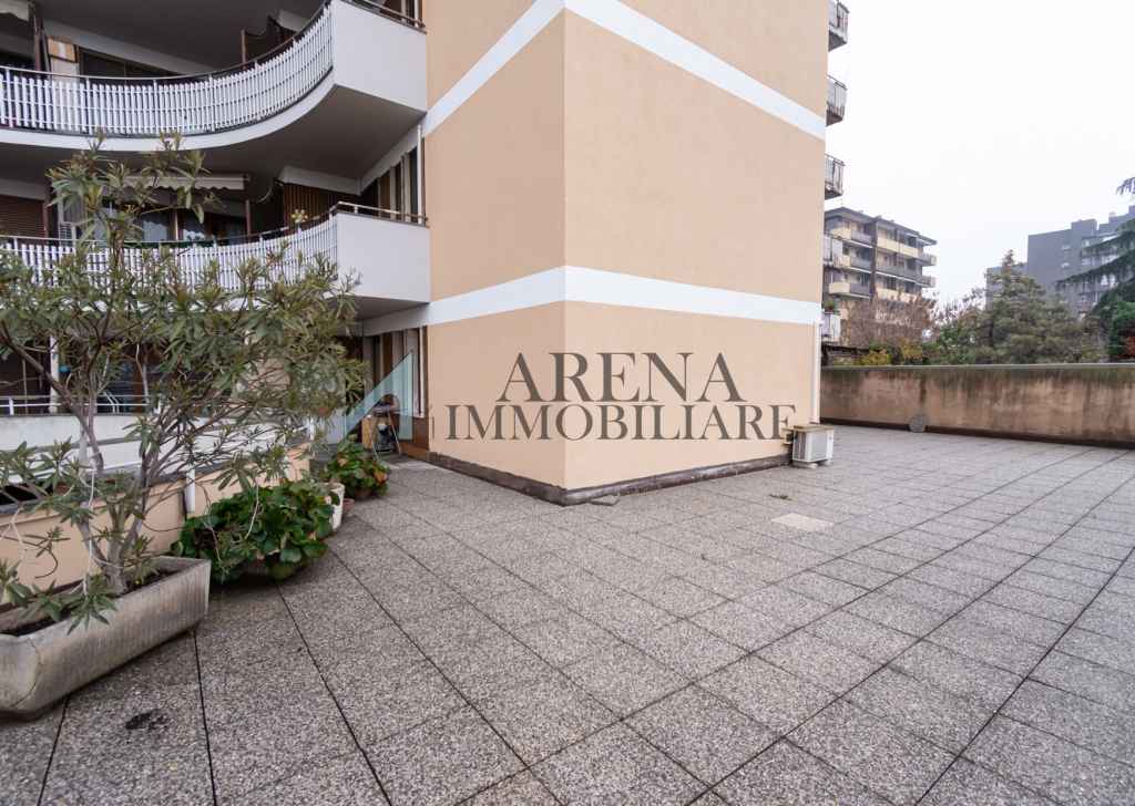 Appartamenti trilocale in vendita  via Mecenate 103, Milano, località MECENATE
