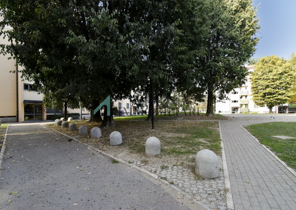 Vendita Appartamenti Milano - TRE LOCALI VIALE UNGHERIA,5 Località UNGHERIA