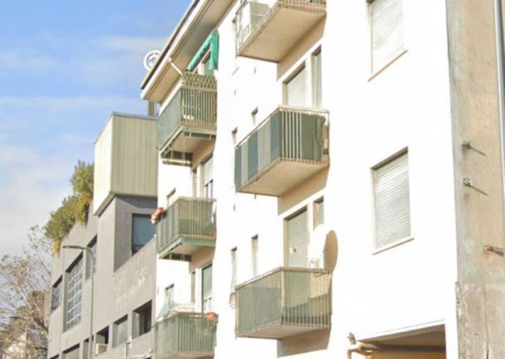Rent Apartments milano - TWO-ROOM APARTMENT VIA VENTURA - LAMBRATE Locality 