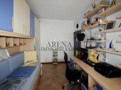 Three-room apartment Viale Ungheria - 14