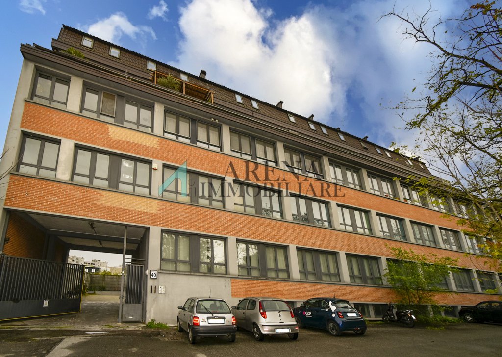 Vendita Appartamenti Milano - BILOCALE CON BOX VIA BONFADINI Località UNGHERIA