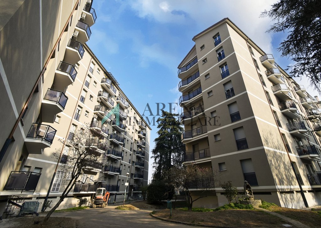 Sale Apartments milano - TWO-ROOM APARTMENT VIA SALOMONE Locality 