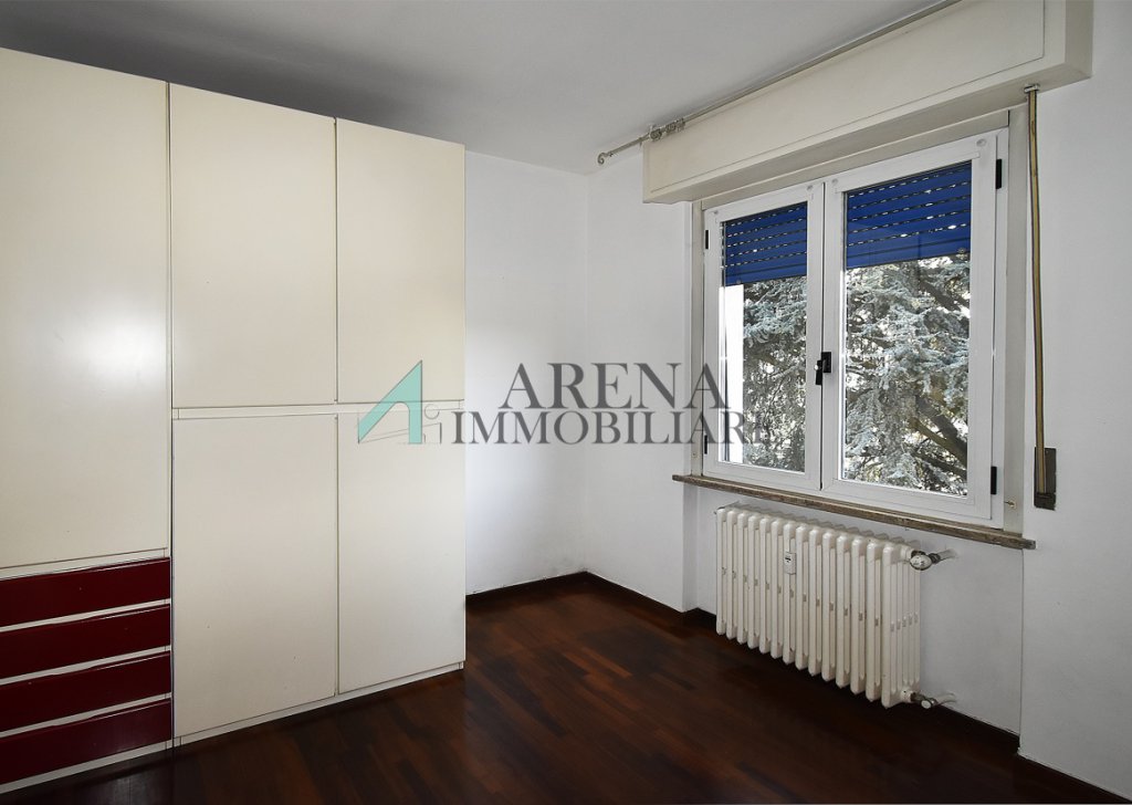 Apartments for sale  via Mazzucotelli 5, milano, locality Forlanini