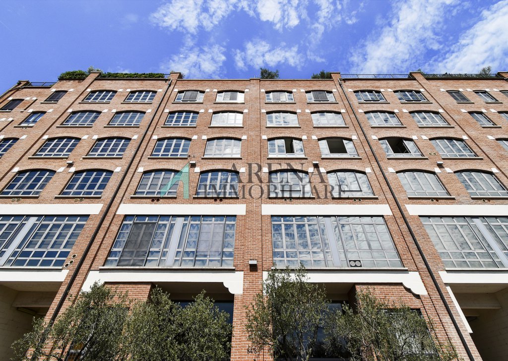Vendita Appartamenti Milano - LOFT  LUMINOSO VIA MECENATE, 84 Località MECENATE