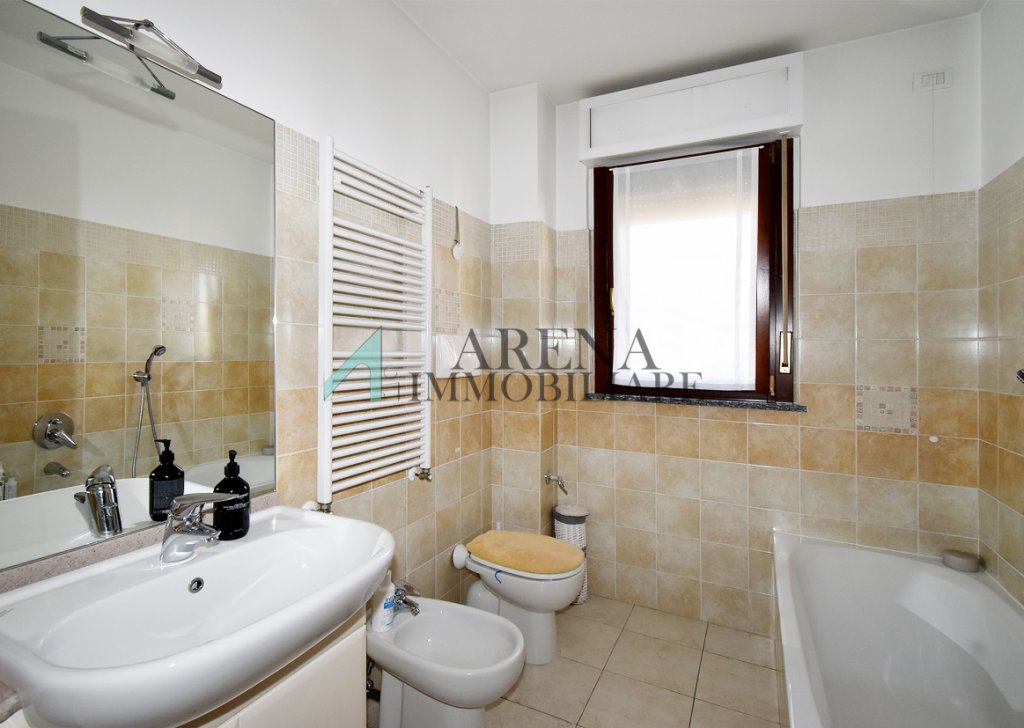 Sale Apartments milano - EXCLUSIVE THREE-ROOM APARTMENT MARCO BRUTO WITH LARGE GARAGE Locality 
