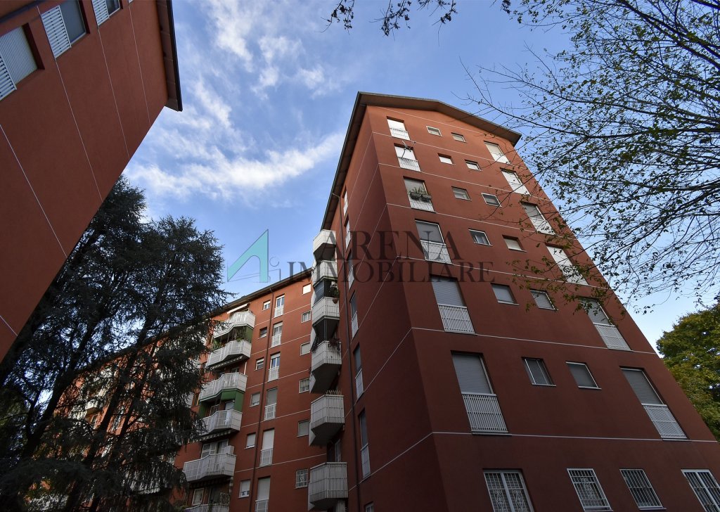 Vendita Appartamenti Milano - TRE LOCALI VIA ROMUALDO BONFADINI 98 Località UNGHERIA