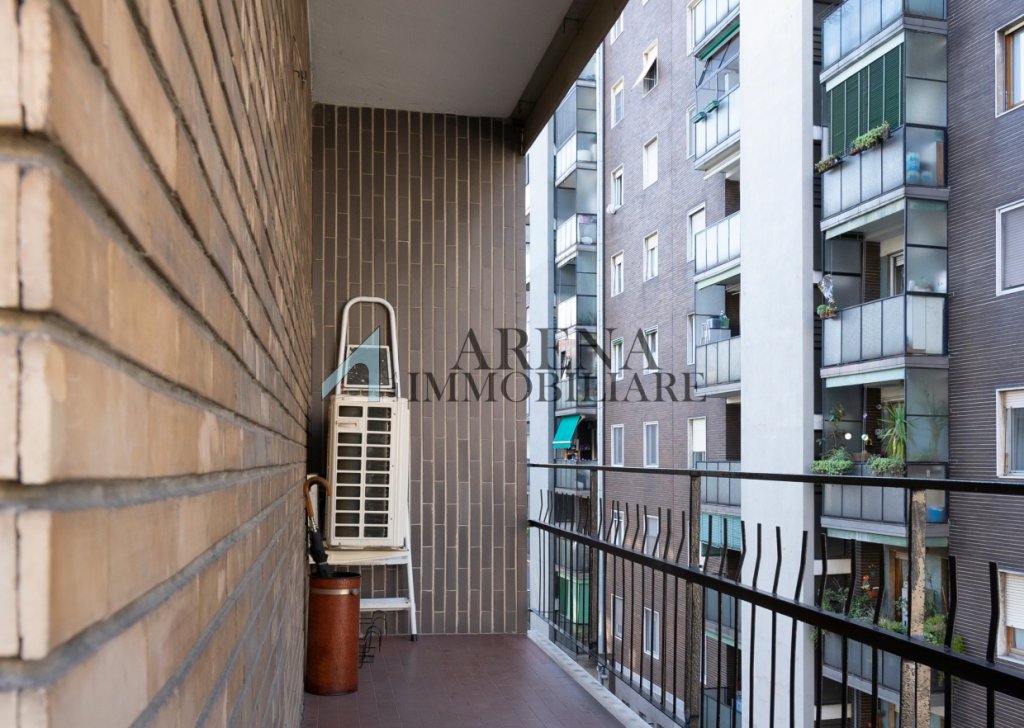Sale Apartments milano - THREE-ROOM CORVETTO Locality 