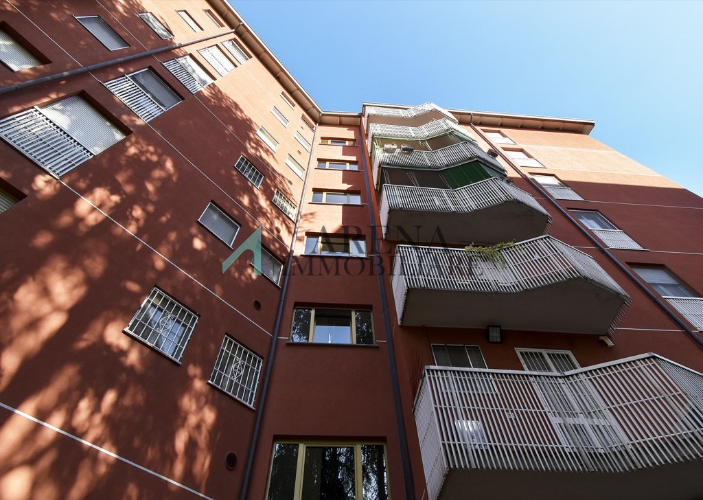 Vendita Appartamenti Milano - TRILOCALE VIA ROMUALDO BONFADINI 98 Località UNGHERIA
