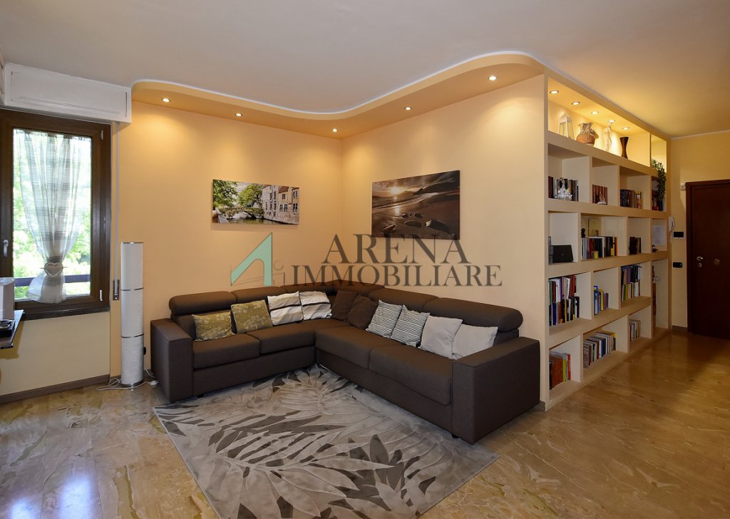 Sale Apartments milano - WIDE THREE ADIACENZE ROOMS MM 1 BISCEGLIE Locality 