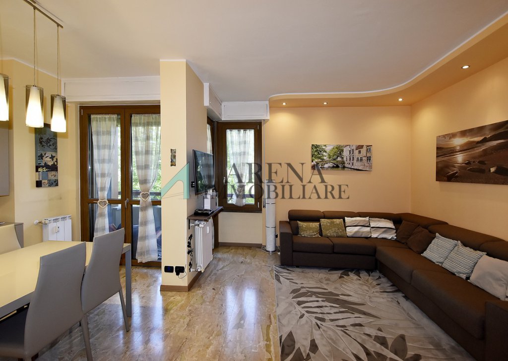 Sale Apartments milano - WIDE THREE ADIACENZE ROOMS MM 1 BISCEGLIE Locality 
