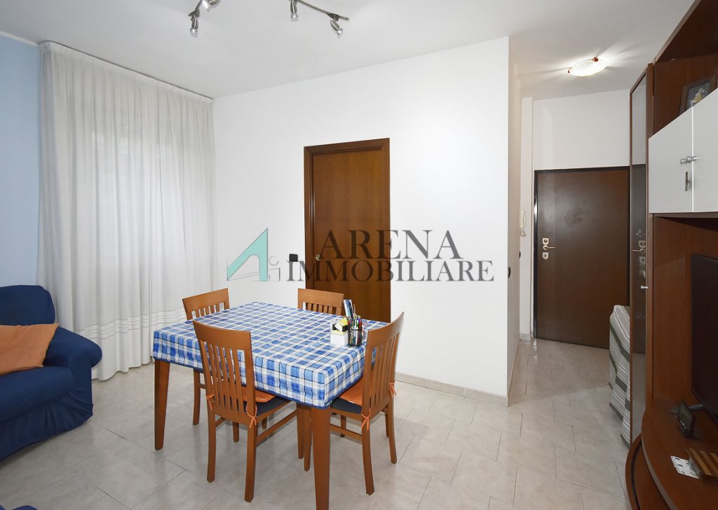 Sale Apartments milano - THREE-ROOM APARTMENT HUNGARY 1 Locality 