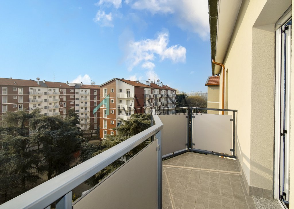 Vendita Appartamenti Milano - Tre locali Via Salomone Località UNGHERIA