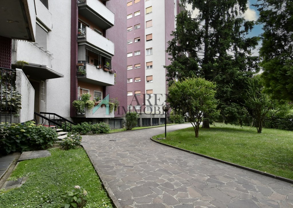 Sale Apartments Milan - THREE-ROOM APARTMENT MM TURRO HIGH FLOOR VIA MARINETTI Locality 