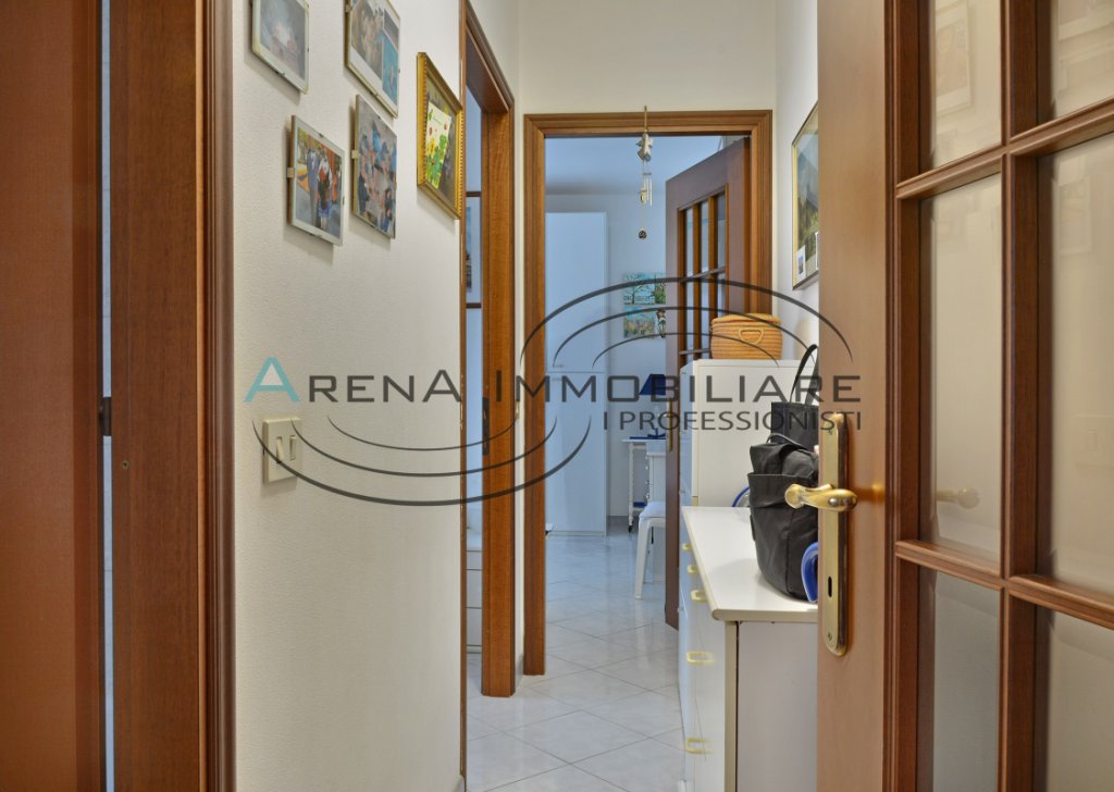 Sale Apartments Albenga - MULTI-ROOM APARTMENT WITH GARAGE ON TWO LEVELS - ALBENGA Locality 