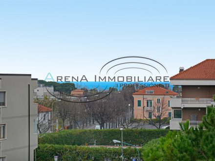 MULTI-ROOM APARTMENT WITH GARAGE ON TWO LEVELS - ALBENGA
