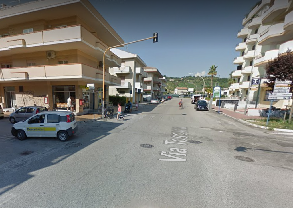 Appartamenti trilocale in vendita  via Toscana 45, Teramo, località Alba Adriatica